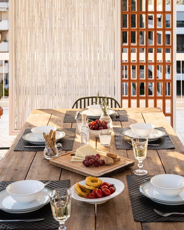Sea View Beach Penthouse - Athens Coast Екстер'єр фото